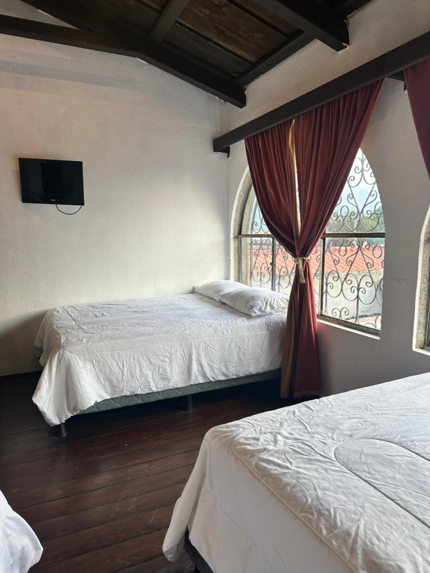 Don Valentino Hotel Antigua Room photo