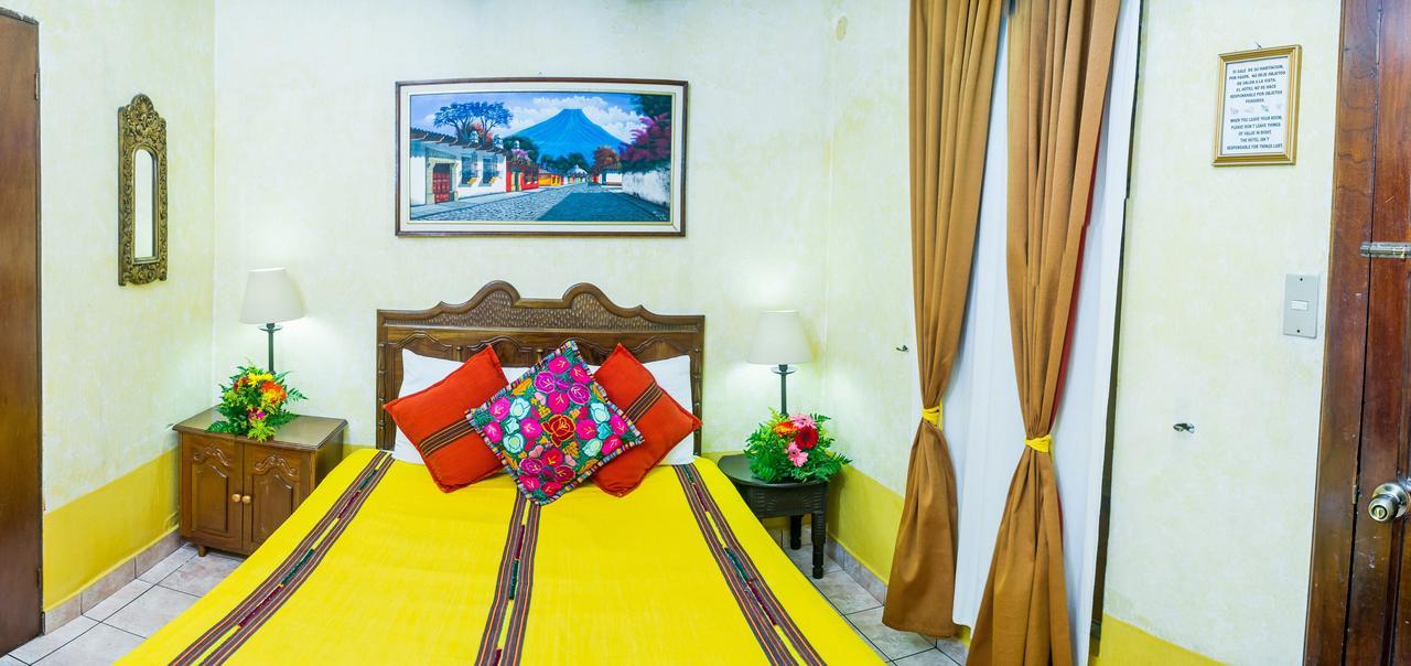 Don Valentino Hotel Antigua Exterior photo