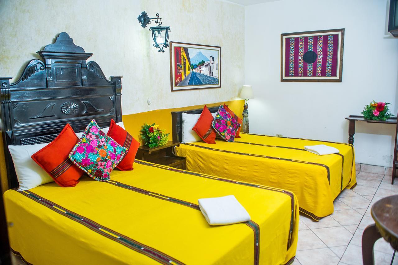 Don Valentino Hotel Antigua Exterior photo