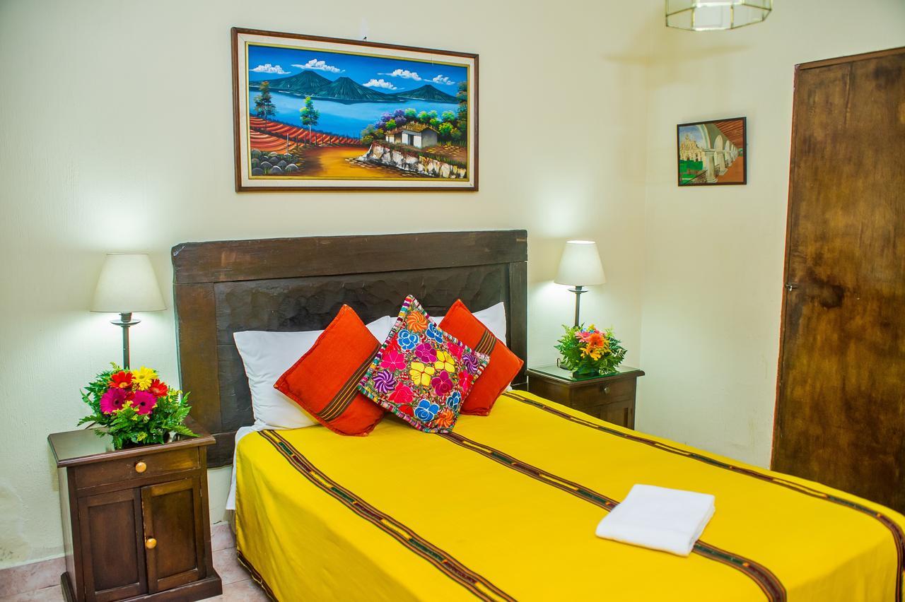 Don Valentino Hotel Antigua Exterior photo