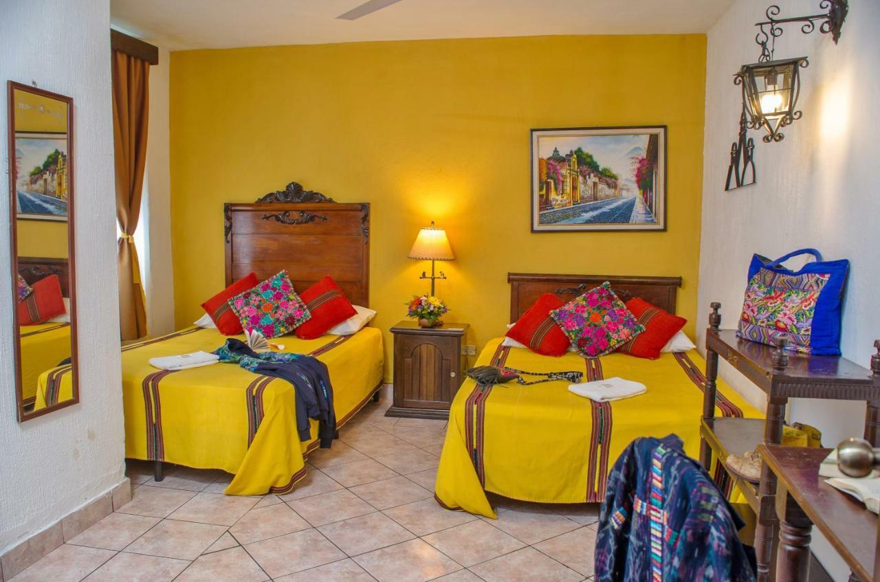 Don Valentino Hotel Antigua Exterior photo